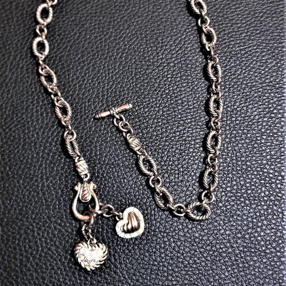 silver-tone metal necklace